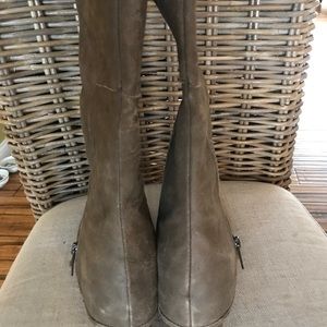 Donald Pliner Western Couture Collection Boots